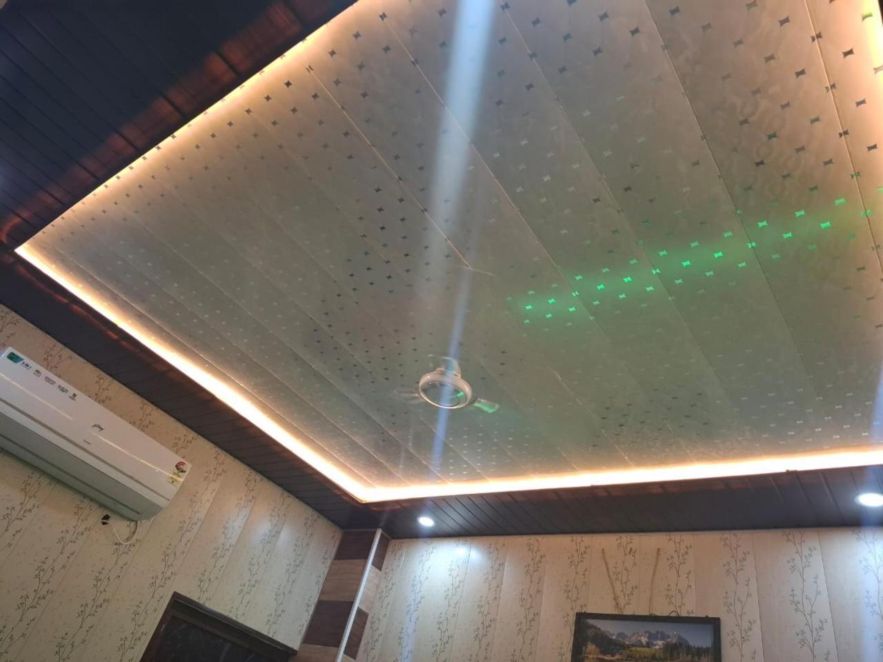 Hotel Sgh Subhadra Guest House Ayodhya Екстер'єр фото